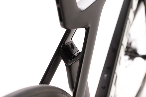 Trek Madone SL6 Gen 7 Shimano 105 Di2 Disc Road Bike 2024, Size 54cm