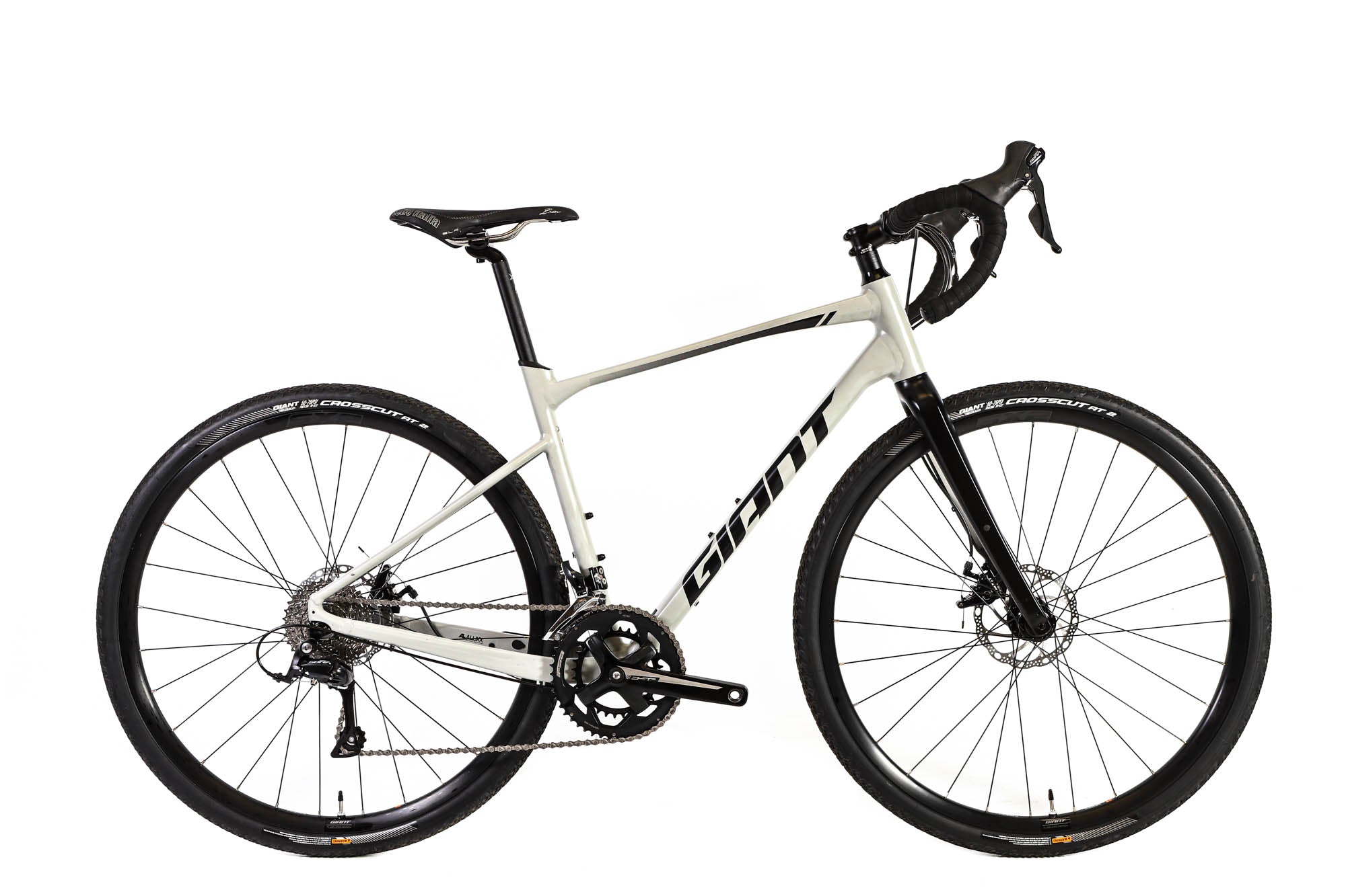 giant revolt 2 gravel bike Giant Revolt 2 Shimano Sora Disc Gravel Bike 2022, Size Medium – Cycle Exchange