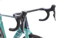 Canyon Aeroad CF SLX 8 Shimano Ultegra Di2 Disc Road Bike 2024, Size Medium