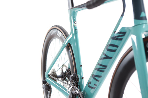 Canyon Aeroad CF SLX 8 Shimano Ultegra Di2 Disc Road Bike 2024, Size Medium