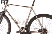 J.Laverack J.ACK II Shimano Ultegra Di2 Disc Road Bike 2023, Size 60cm