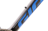 Giant Defy Advanced Pro 3 Shimano 105 Disc Road Bike 2022, Size Medium