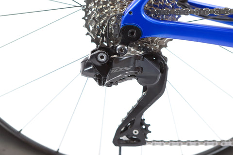Giant Defy Advanced 1 Shimano 105 Di2 Disc Road Bike 2026, Size M/L