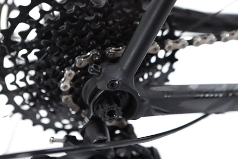Vaast A1 SRAM Apex Gravel Bike 2022, Size Medium