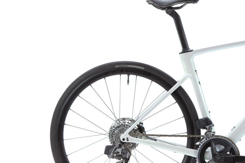 Specialized Roubaix SL8 Expert Sram Rival AXS Disc Road Bike 2024, Size 56cm