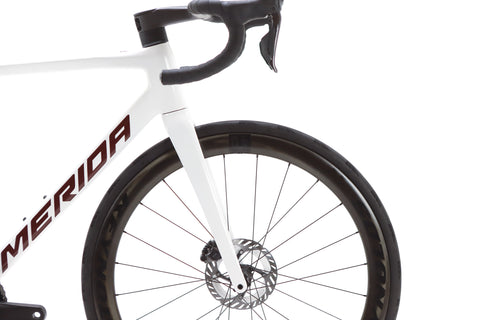Merida Scultura 8000 Shimano Ultegra Di2 Disc Road Bike 2025, Size Medium