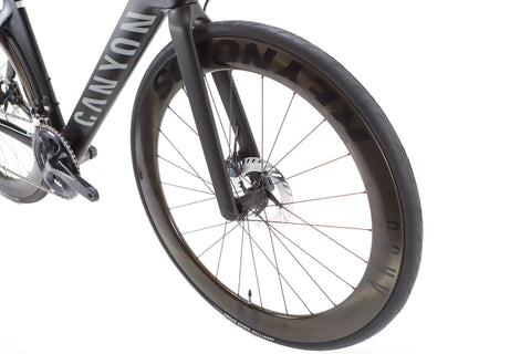 Canyon Aeroad CF SL 8 Shimano Ultegra Disc Road Bike 2021, Size Medium