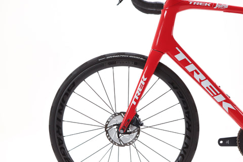 Trek Domane SLR 7 Gen 3 Shimano Ultegra Di2 Disc Road Bike 2021, Size 62cm