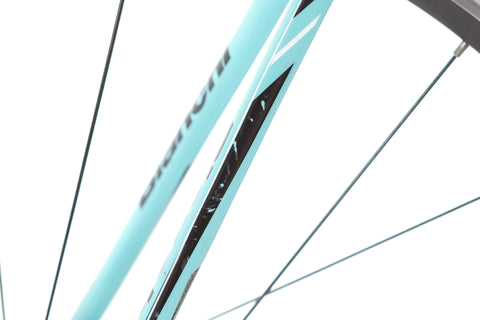 Bianchi Intenso Shimano 105 Road Bike 2016, Size 56cm