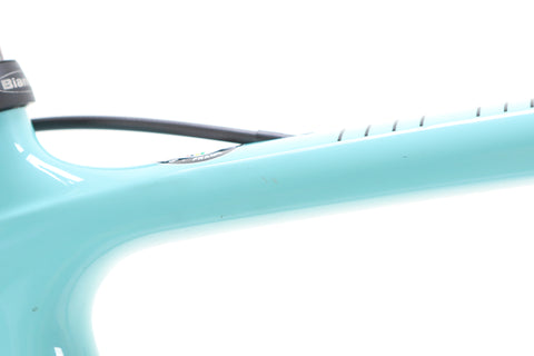 Bianchi Intenso Shimano 105 Road Bike 2016, Size 56cm