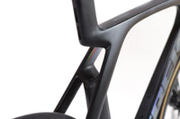 Trek Madone SLR 7 Gen 7 Shimano Ultegra Di2 Disc Road Bike 2023, Size 58cm