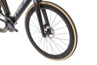 Trek Madone SLR 7 Gen 7 Shimano Ultegra Di2 Disc Road Bike 2023, Size 58cm