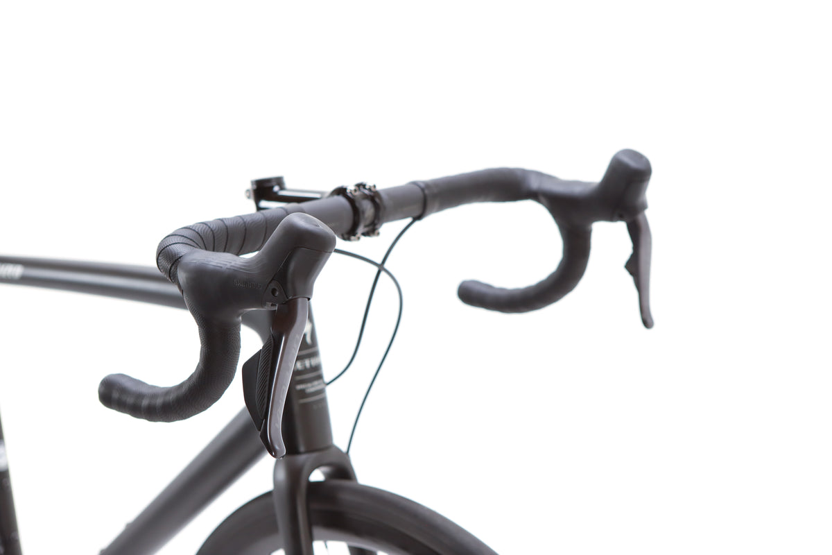 Specialized Aethos Expert Shimano Ultegra Di2 Disc Road Bike 2024, Size 56cm