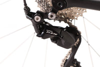 Giant TCR Advanced 2 Shimano 105 Disc Road Bike 2021, Size Medium