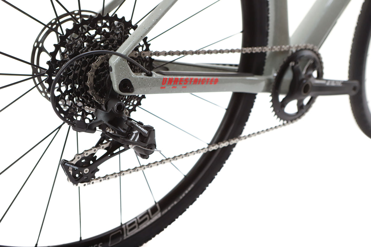 BMC UnReStricted ONE Sram Apex Gravel Bike 2023, Size Small