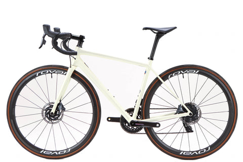 Specialized Aethos Sram Force eTap AXS Disc Road Bike 2022, Size 54cm