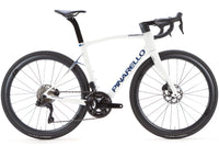 Pinarello X5 Shimano 105 Di2 Disc Road Bike 2025, Size 51.5cm