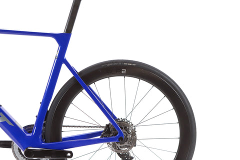 Giant Propel Advanced 1 Sram Rival eTap AXS Disc Road Bike 2024, Size M/L