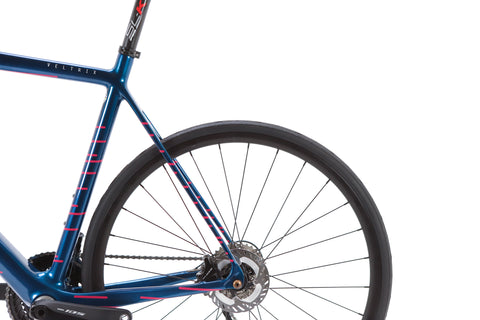 Cinelli Veltrix Disc Shimano 105 Road Bike 2023, Size Large