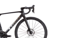 Trek Madone SL 6 Gen 8 Shimano 105 Di2 Disc Road Bike 2025, Size Medium