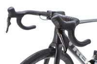 Trek Madone SL 6 Gen 8 Shimano 105 Di2 Disc Road Bike 2025, Size Medium