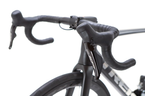 Trek Madone SL 6 Gen 8 Shimano 105 Di2 Disc Road Bike 2025, Size Medium