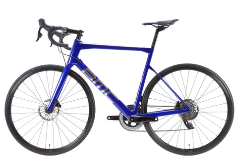 BMC Teammachine SLR Four Sram Rival eTap AXS Disc Road Bike 2022, Size 58cm