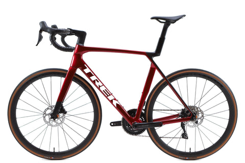 Trek Madone SL 6 Gen 8 Shimano 105 Di2 Disc Road Bike 2025, Size Large