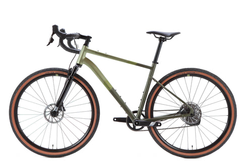 Boardman TRVL 9.2 Sram Apex AXS Gravel Bike 2025, Size Large