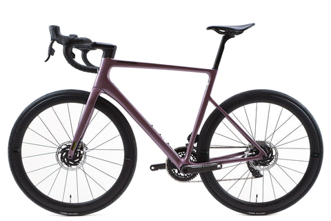 Cannondale SuperSix Evo Hi-Mod SRAM Red eTap AXS Disc Road Bike 2022, Size 56cm