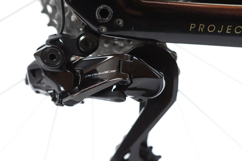 Trek Madone SLR 9 Gen 7 Shimano Dura-Ace Di2 Disc Road Bike 2024, Size 54cm