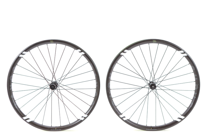 Curve Dirt Hoops Disc Carbon Gravel Wheelset, Shimano Freehub