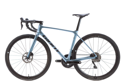 Giant TCR Advanced Pro Disc 1 Shimano 105 Di2 Disc Road Bike 2023, Size Medium