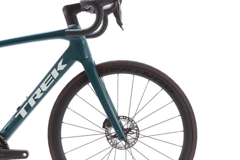 Trek Domane SLR 7 Gen 4 Shimano Ultegra Di2 Disc Road Bike 2023, Size 52cm