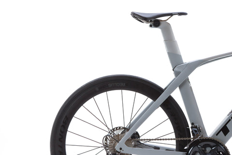 Trek Madone SLR 6 Gen 6 Shimano Ultegra Disc Road Bike 2019, Size 54cm