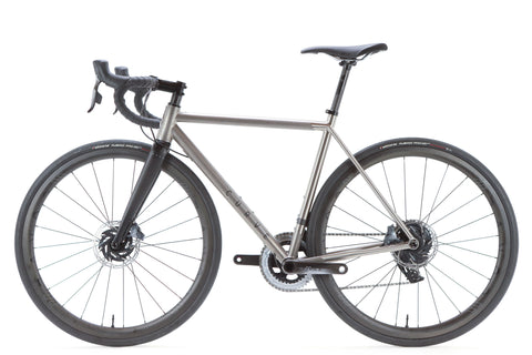 Curve Belgie V3 Ultra Sram Force eTap AXS Disc Road Bike 2021, Size 52cm