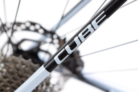 Cube Attain GTC Race Shimano 105 Disc Road Bike 2022, Size 58cm