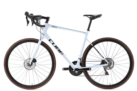 Cube Attain GTC Race Shimano 105 Disc Road Bike 2022, Size 58cm