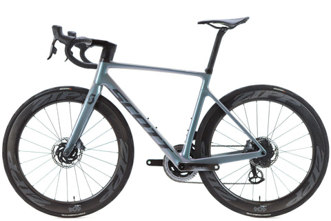 Scott Addict RC Sram Force eTap AXS Disc Road Bike 2022, Size Medium