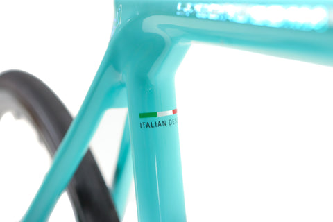 Bianchi Specialissma CV Shimano Dura-Ace Di2 Disc Road Bike 2021, Size 61cm
