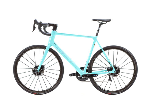 Bianchi Specialissma CV Shimano Dura-Ace Di2 Disc Road Bike 2021, Size 61cm