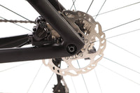 Trek Madone SL6 Gen 7 Shimano 105 Di2 Disc Road Bike 2024, Size 54cm
