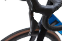 Trek Madone SL 7 Gen 6 Shimano Ultegra Di2 Disc Road Bike 2022, Size 56cm