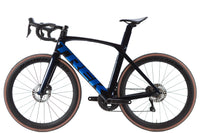 Trek Madone SL 7 Gen 6 Shimano Ultegra Di2 Disc Road Bike 2022, Size 56cm