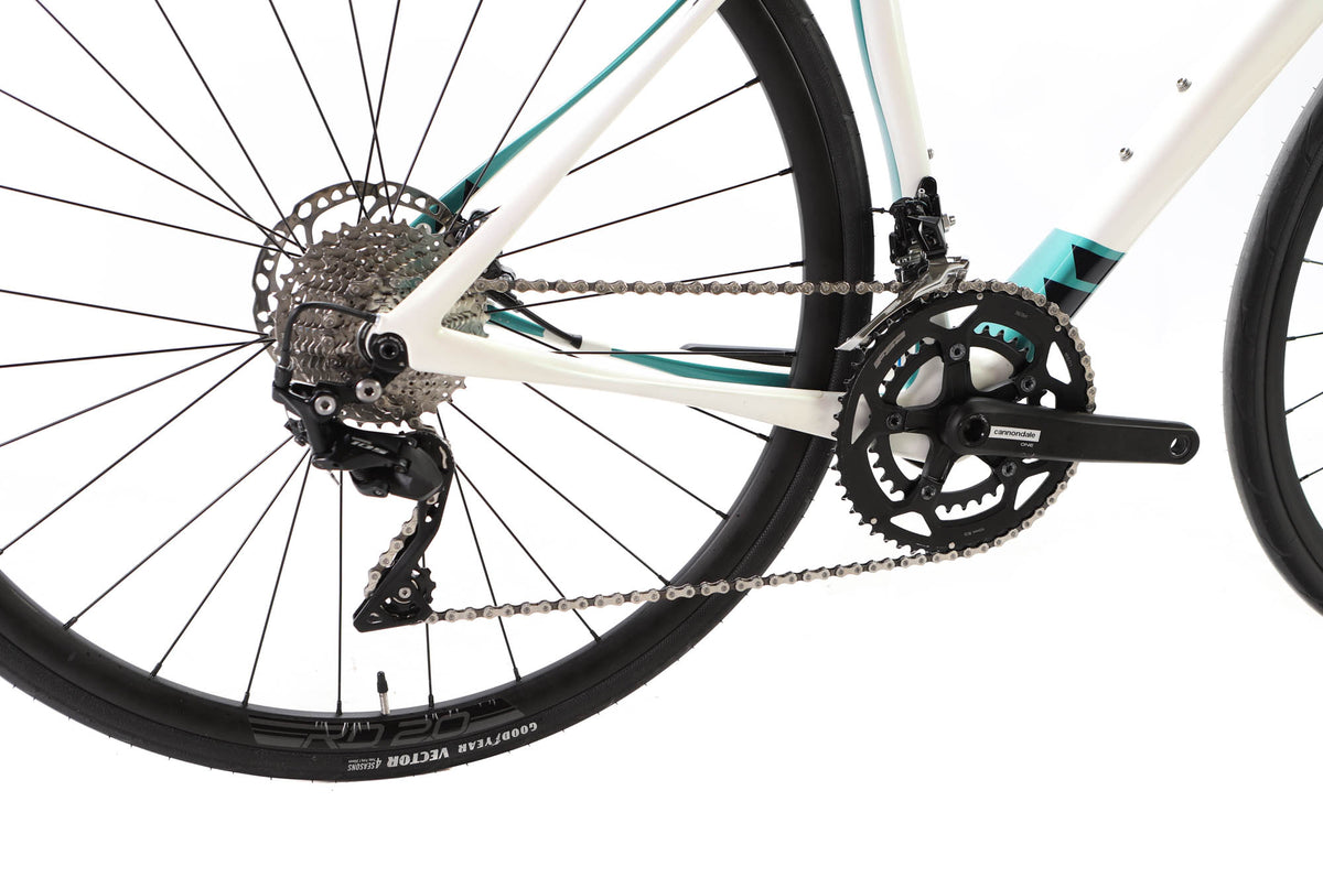 Cannondale Synapse Carbon Shimano 105 Disc Road Bike 2021, Size 48cm