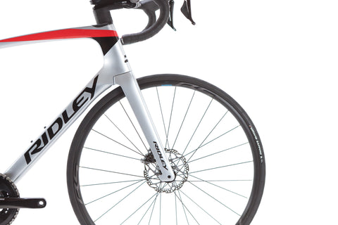Ridley Noah Disc Shimano 105 Disc Road Bike 2023, Size Medium