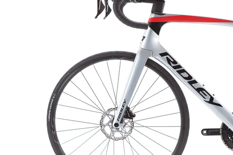 Ridley Noah Disc Shimano 105 Disc Road Bike 2023, Size Medium