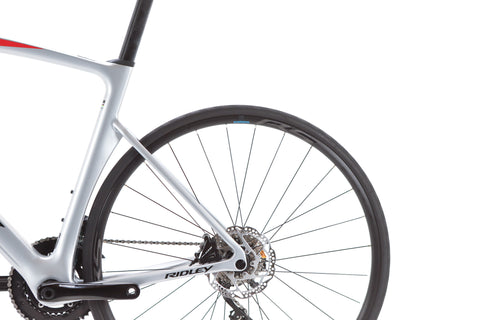 Ridley Noah Disc Shimano 105 Disc Road Bike 2023, Size Medium