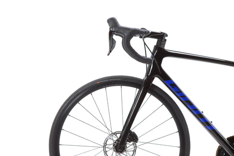 Giant TCR Advanced Disc 1 Shimano 105 Di2 Disc Road Bike 2024, Size Medium