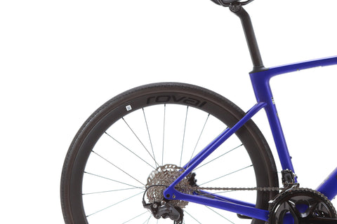 Specialized Roubaix SL8 Sport Shimano 105 Disc Road Bike 2024, Size 56cm